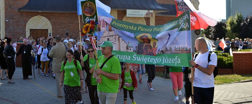 PRZYGOTOWANIE DO PIELGRZYMKI: ks. Tomasz Smoter – grupa św. Józefa