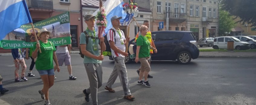 Grupa św. Józefa ruszyła z Radymna na Jasną Górę